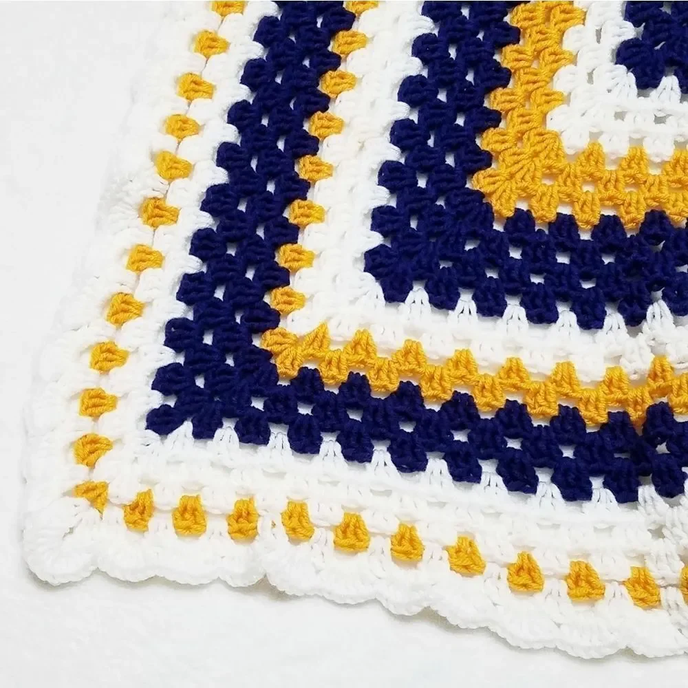 VINTAGE 80s Granny Square Throw Afghan Blanket